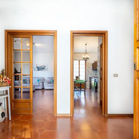 La Casa Della Giovy Apartment