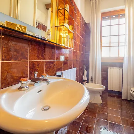 La Casa Della Giovy Apartment Viareggio