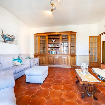 La Casa Della Giovy Apartment Viareggio